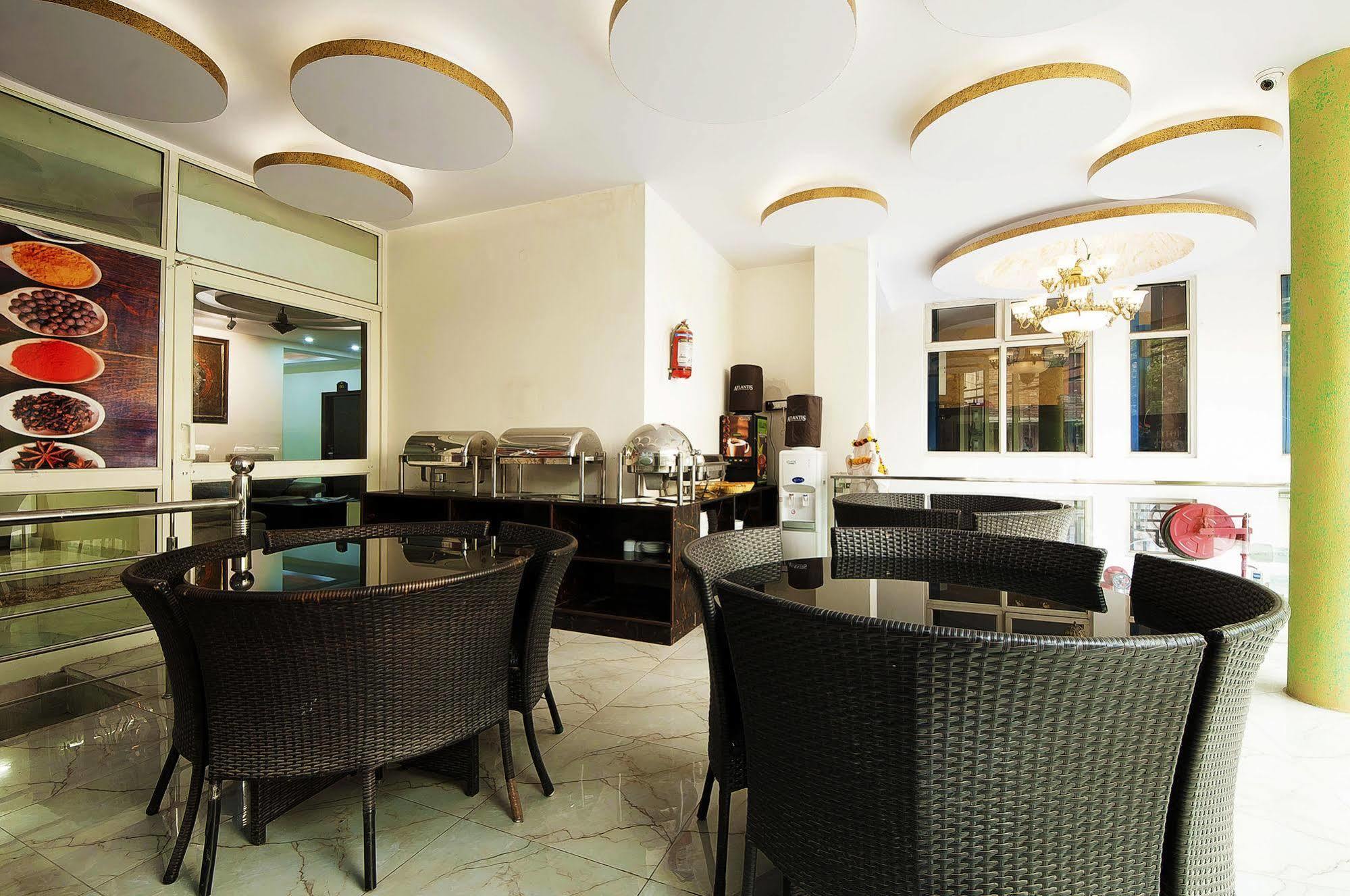 Hotel Airport Inn New Delhi Luaran gambar